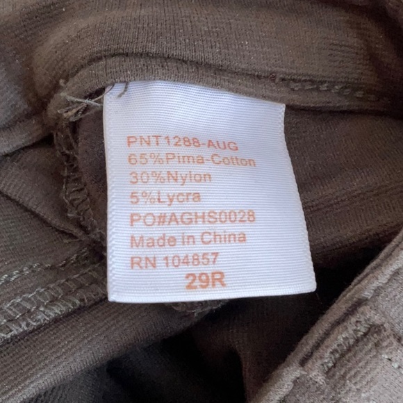 AG pants 29R - Picture 4 of 4